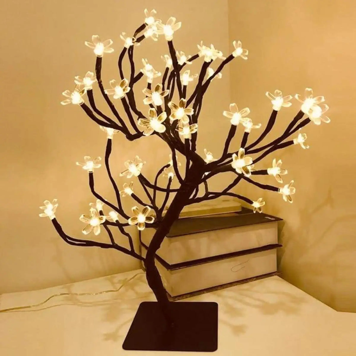 2. Lampe Arbre Noir En Acrylique Pour Chevet Design