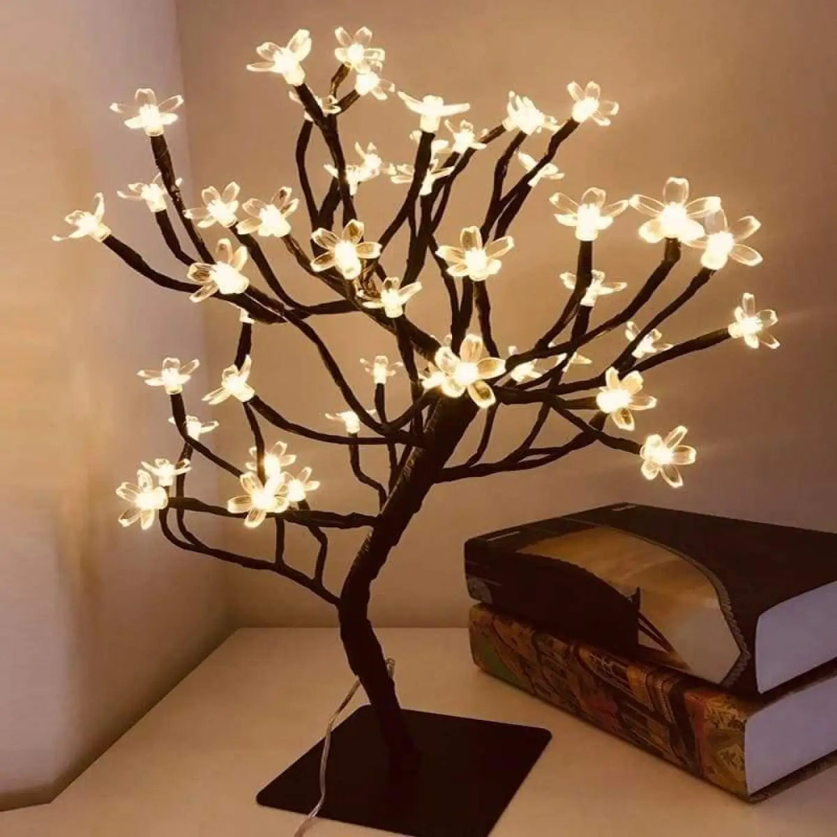 2. Lampe Arbre Noir En Acrylique Pour Chevet Design