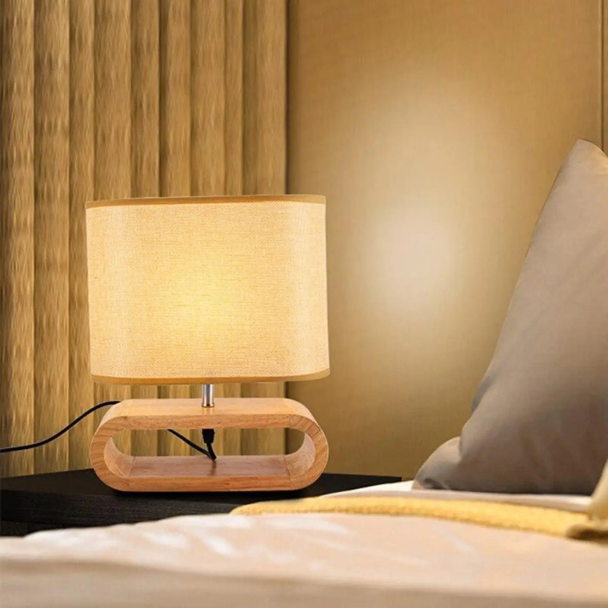 Lampe de Chevet Bois au Design Élégant et Naturel